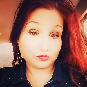 Meet your Posher, Mandy